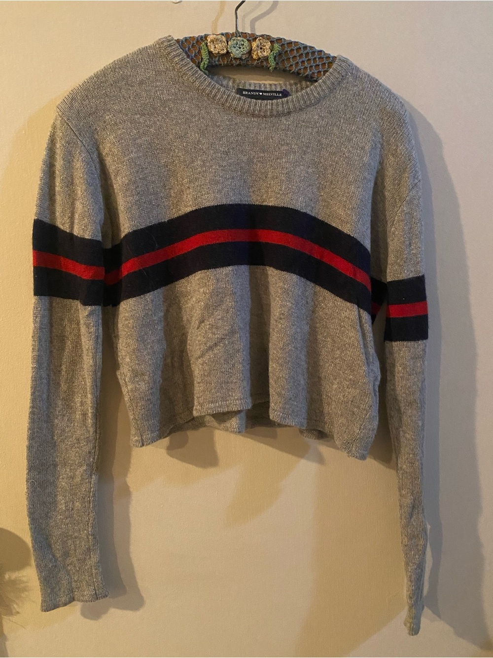 Brandy Melville Gray Cropped Sweater with Navy & Red Stripes